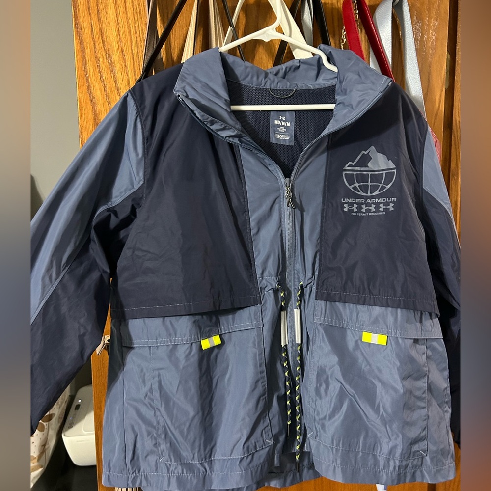 Underarmour rain jacket